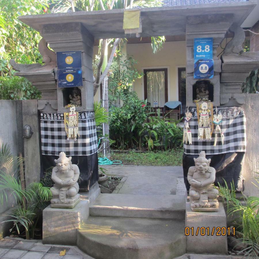 Pondok Aldi Hostel Amed Exterior foto